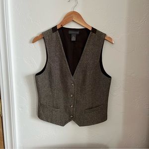 Tweed vest